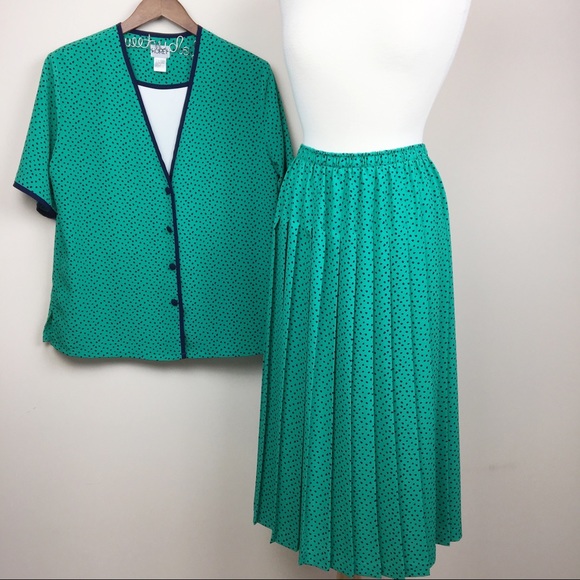 Vintage Dresses & Skirts - vintage spotted two piece top & midi skirt set